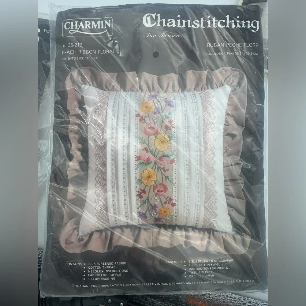 Lot Of 3 Vintage Charmin Creations Silk Screened Fabric Cross Stitch Pillow Kits - Picture 8 of 10